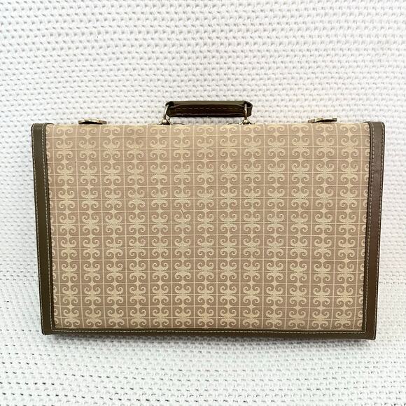 Pierre Cardin Vintage MCM Backgammon Board Game Set Monogram Print Attache Case - Picture 11 of 14